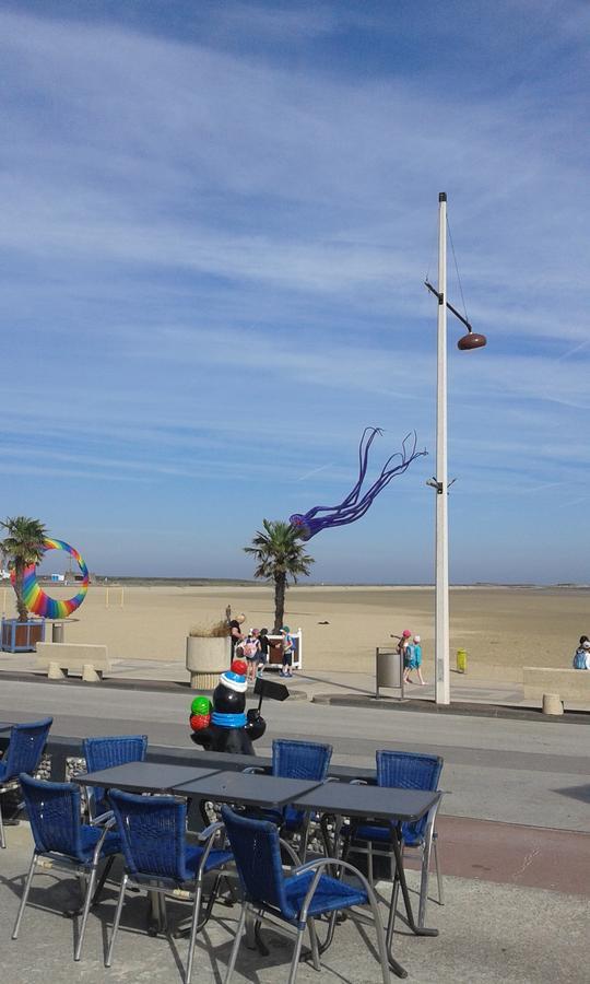 Face A La Mer Gravelines Exterior photo